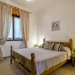 Meridiana Villa *