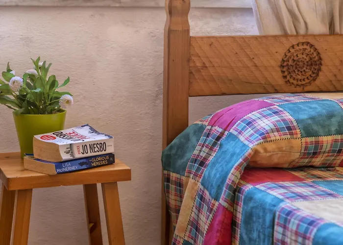 Meridiana * Isola Rossa (Sassari)